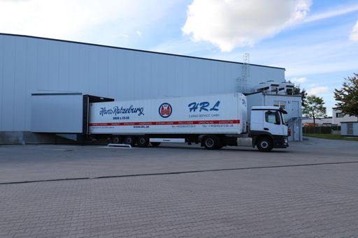 HUTMACHERRING 28